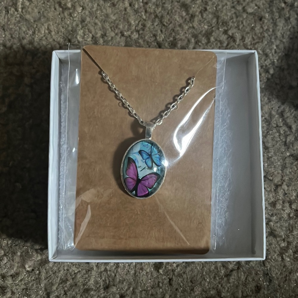 butterfly necklace🦋🦋